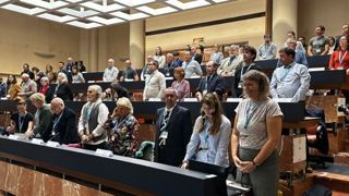 Les participants au séminaire européen ont observé une minute de silence pour Andréa Papi, joggeur italien, et pour toutes les personnes mortes sous les crocs des ours.