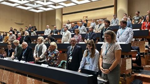 Les participants au séminaire européen ont observé une minute de silence pour Andréa Papi, joggeur italien, et pour toutes les personnes mortes sous les crocs des ours.