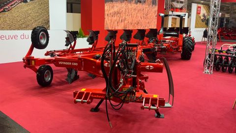 Grégoire Besson Voyager C80