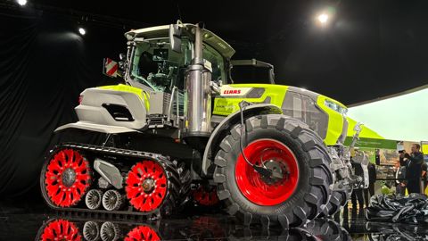 Claas Axion Serie 9 CMatic