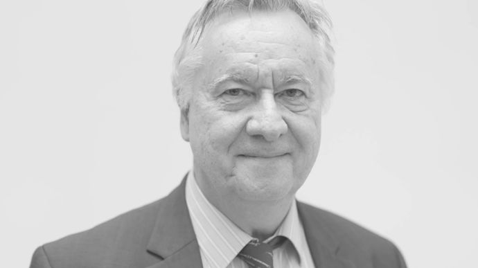« Peut-on faire « une marche avant » dans la construction du prix si on accepte que les contrats s’établissent en fonction du revenu des transformateurs et si le coût réel des intrants n’est pas pris en compte ? » s’interroge Francis Amand, ancien médiateur des relations commerciales agricoles.