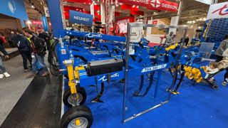 Trois largeurs de travail sont disponibles sur la gamme de scalpeurs TGA série 3X.