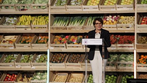 La ministre veut « porter une réflexion collective qui aboutira à redessiner nos paysages et notre carte de production à l'horizon de dix ans ».