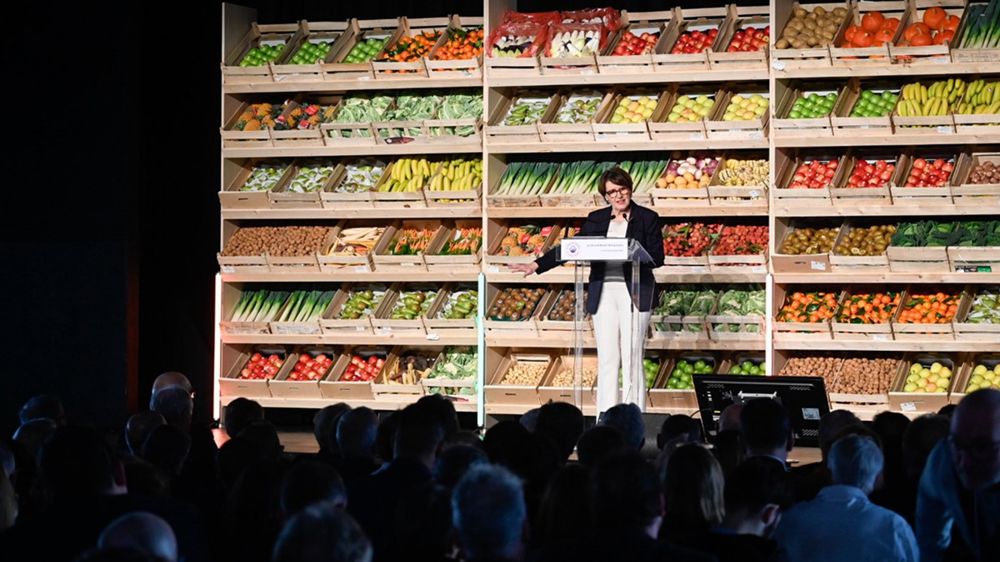 Annie Genevard appelle au réveil face à la guerre agricole qui se prépare