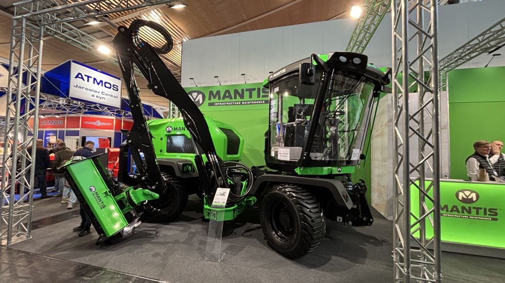 Le stand d'Alamo Group pour la marque Mantis sur le salon Agritechnica.