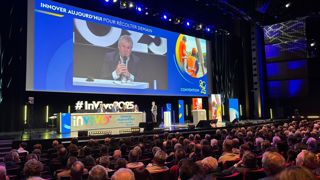 Thierry Blandinières, directeur général d’InVivo, s'est exprimé le 17 décembre 2025 devant 1700 personnes à l'occasion du congrès du groupe. 163 coopératives sont adhérentes à InVivo.