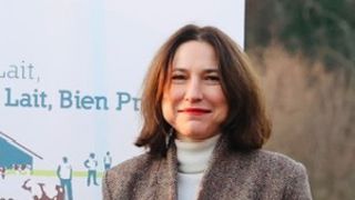 Les responsables de l'APBO et de Bel lors de la signature de leur accord de prix 2026.