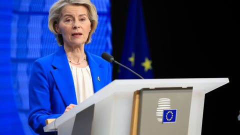 La présidente de la commission européenne Ursula von der Leyen s’était dite « confiante » sur la possibilité de faire aboutir l’accord en janvier 2026.