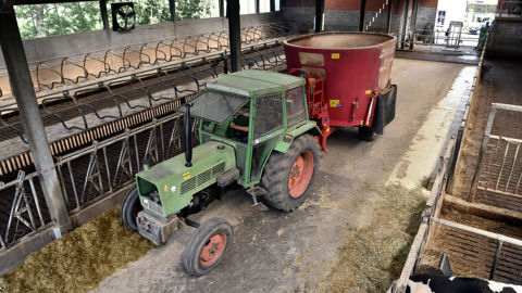 Les éleveurs laitiers ont un risque d'accident grave avec les machines supérieur à la moyenne des exploitants agricoles.