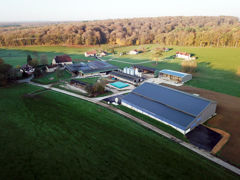 En général, l’habitation est admise sur un terrain classé en zone A si le logement est destiné à l’exploitant et si sa présence est utile au bon fonctionnement de l’exploitation.