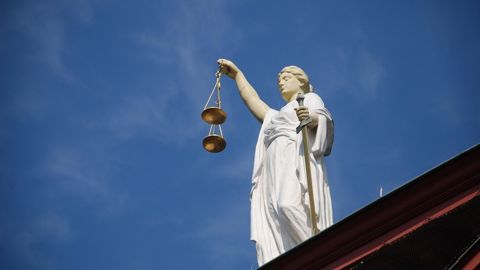 La décision de la Cour de justice de l'UE sera rendue dans un an et demi environ.