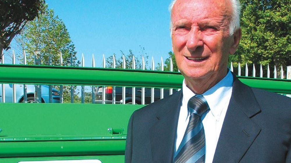 Adriano Peruzzo, fondateur de l'entreprise Peruzzo, vient de décéder en Italie dans la province de Padoue. Ses obsèques se sont déroulées le 27 janvier à l'église de Curtarolo.