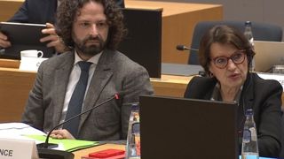 La ministre de l'Agriculture, Annie Genevard, a pris la parole à Bruxelles le 26 janvier 2026 pour réclamer à la Commission européenne d'étendre l'étiquetage de l'origine des produits alimentaires.