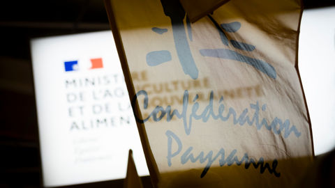 « Nous demander, comme si les choses allaient de soi, de faire en sorte “qu’il y ait des vaches” au Salon de l’agriculture témoigne d’une déconnexion totale avec la réalité », dénonce la Confédération paysanne dans un communiqué, le 4 février 2026.