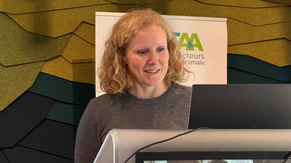Mathilde Radek, responsable innovation et R&D au Gouessant, lors de la session de l'Aftaa dédiée à l'IA, jeudi 12 février, à Nantes.