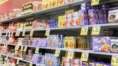 Les négociations commerciales se déroulent « exactement comme les autres années », a assuré le PDG de Carrefour, Alexandre Bompard, ce mercredi 18 février 2026, en réponse aux accusation de la ministre de l'Agriculture, Annie Genevard, et de l'Ania.