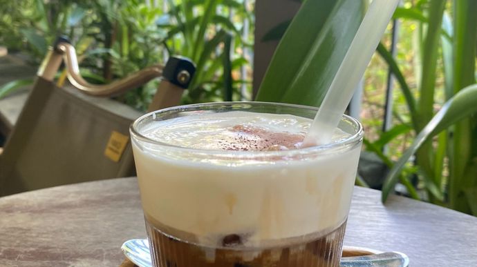 Coffee shops : le nouveau “cà phê” parisien est vietnamien - Métier