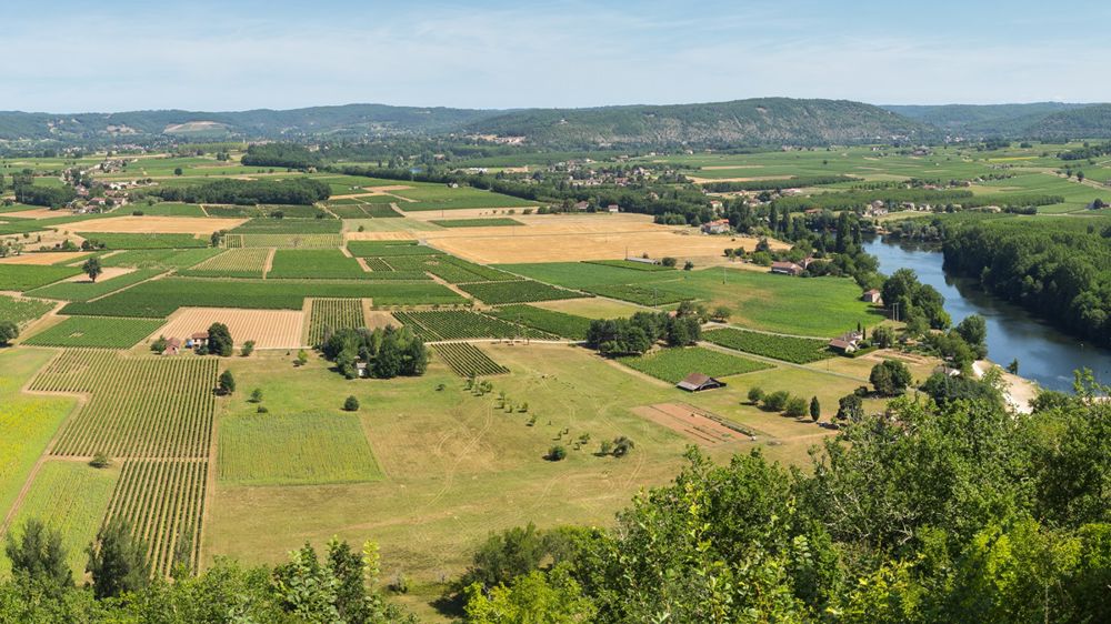 Dans le bassin de l'Adour-Garonne, l'Agence de l'eau estime que « si rien ne change, un litre d'eau sur deux va manquer en 2050 ».