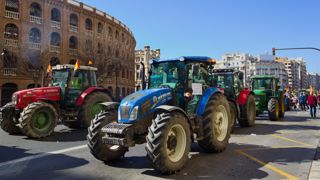 Des agriculteurs italiens manifestent à Valence.