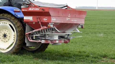 Pour la récolte de 2026, le taux de couverture des agriculteurs est haut mais Benoît Piètrement, président du conseil spécialisé des grandes cultures de FranceAgriMer, craint des diminutions de doses sur les troisième et quatrième apports.