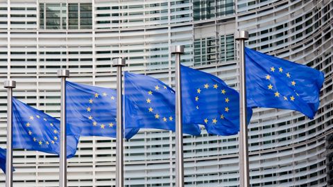 La Commission européenne a annoncé le 12 juin de nouvelles mesures pour aider les agriculteurs face aux prix élevés des engrais.