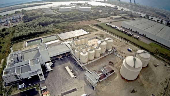 Site de fabrication de biocarburant d'Estener dans la zone portuaire duHavre