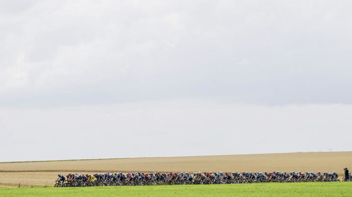 Le 9 juillet 2024, entre Orléans et Saint-Amand-Montrond, on apprécie le plat avant la montagne.