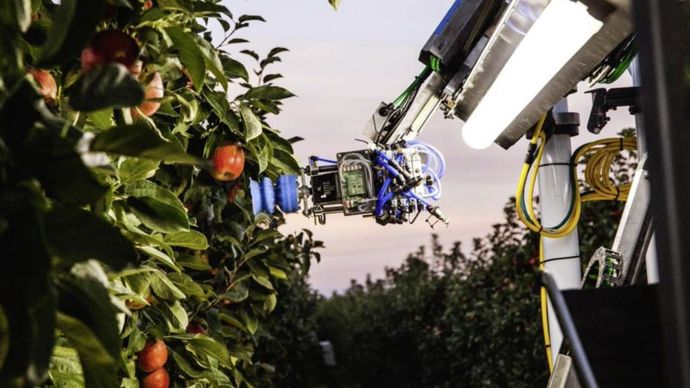 Octobre 2023. Le groupe CNH prend une participation minoritaire dans l’entreprise californienne Advanced Farm Technologies, spécialisée dans les robots de cueillette.