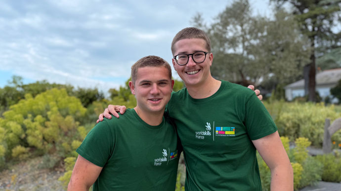 Jardinier-Paysagiste : Quentin Faucon, 19 ans, et Matéo Hazard, 20 ans, pour la Région Normandie : « Chercher la perfection pour atteindre l'excellence ».